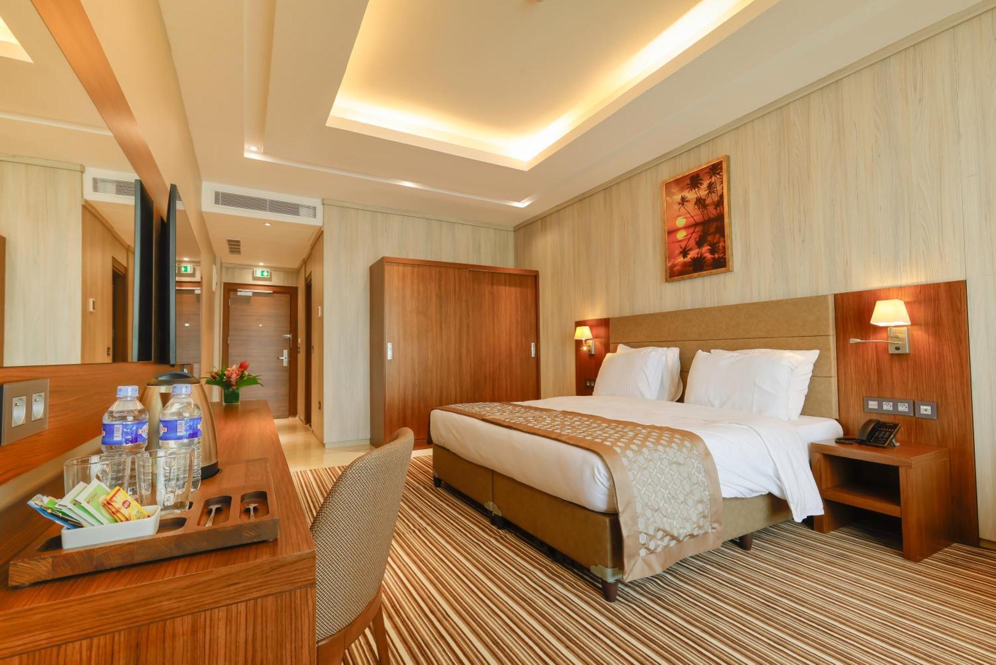 Byblos Hotel Abidżan Zewnętrze zdjęcie